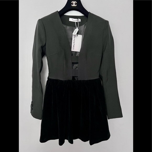 Fayestmoi Mini Dress - Picture 1 of 7